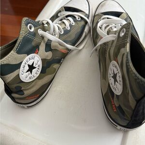 Converse Green and Black Sneakers Classic Canvas Design